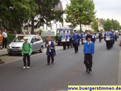 Pressefoto: http://www.buergerstimmen.de/ , 2008 © und auch Spielmannzüge wie den aus Ebergötzen gab es viele