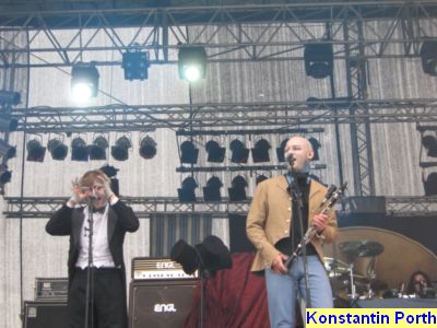 Pressefoto: , 2009 © 26 Coppelius der Buttler als pantomime zum lied deine schönen augen.JPG