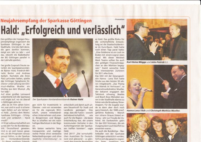 Pressefoto: , 2011 © Das Wort Promotion ist links am Rand der Schlagzeile in kleinen Lettern angegeben. Der Scan zeigt die oberer Hälfte der Sparkasse-Werbung auf S. 13.